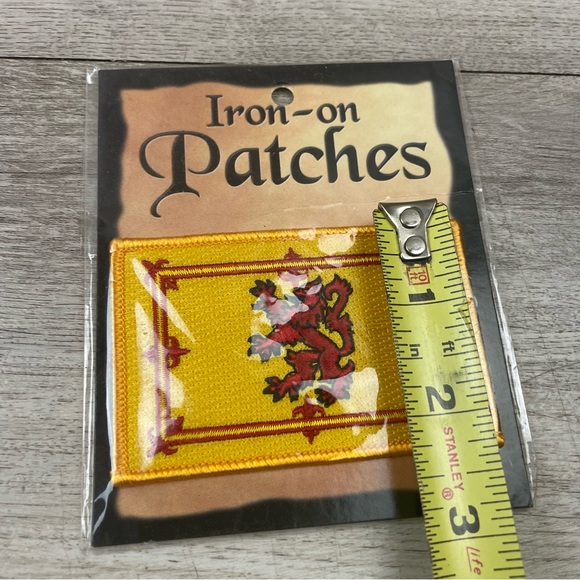 NEW Iron On Patch Scotland Lion Scottish Pride Flag It 3.5” X 2.25” Gold Red - Picture 4 of 4